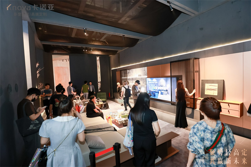 91看片软件下载曹崇慧：以用戶需求為導向定製生活方式，引領輕高定賽道新標杆